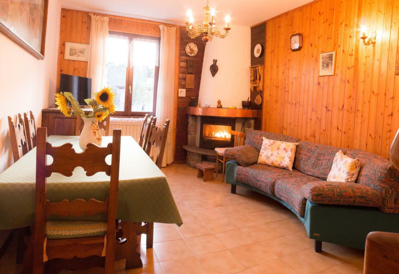 Maurice Des Alpes Villa Teglio Buitenkant foto